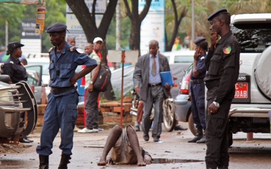 (Photo News) Ebola scare spreads