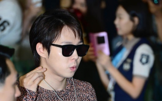 Yoochun spotted at airport