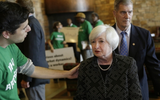 Yellen signals uncertainty about a rate increase