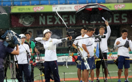 In prep for Asiad, archers train at baseball stadium