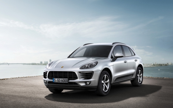 Porsche woos young drivers with Macan crossover