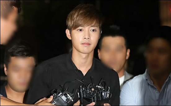 Kim Hyun-joong partially admits to assault charges