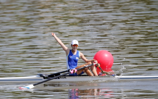 [Asian Games] Rowing for gold