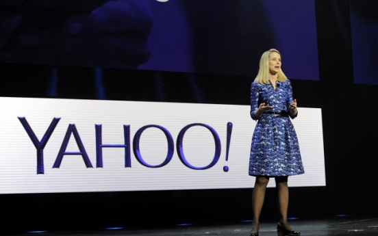 Investor pushes Yahoo to buy AOL