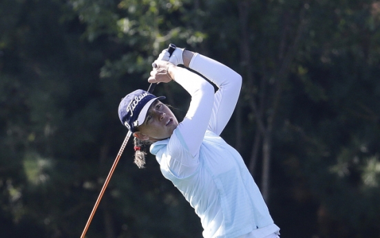 Icher claims 2nd round lead at KEB-HanaBank