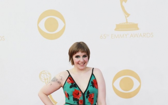 Lena Dunham connects with her many ‘awesome’ fans in Seattle