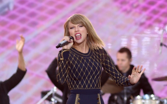 Swift pulls music from streaming service Spotify