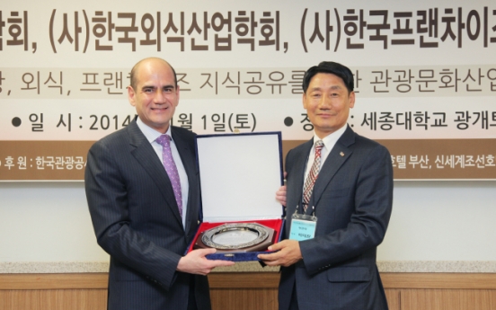 Millennium Seoul Hilton’s general manager receives tourism prize