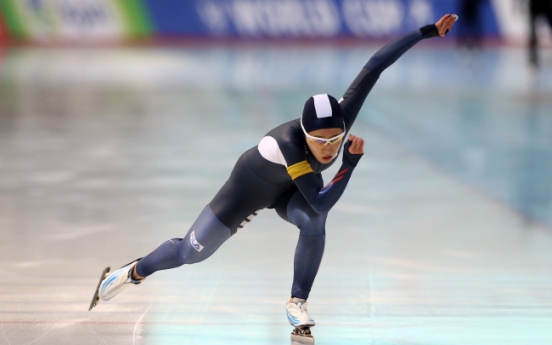 Lee Sang-hwa finishes second on home ice