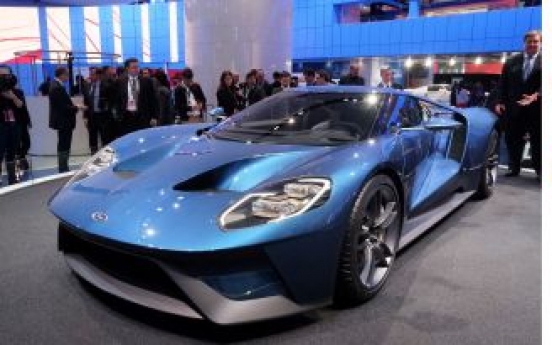 Hot Ford, Acura supercars upstage rivals in Detroit auto show