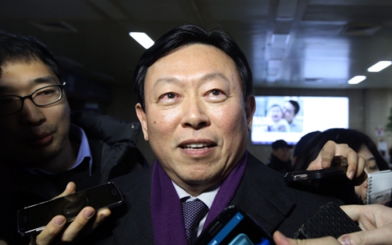 [Newsmaker] Has Shin Dong-bin won Lotte succession race?