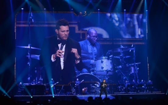 [Herald Review] Buble sexy, suave in first Seoul concert