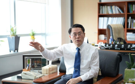 [Herald Interview] Agricultural exports need stronger R&D, coherent hansik branding: aT chief