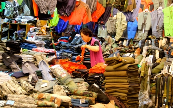 [Markets & Merchants] Reasonable retail therapy at Yeongdeungpo Market