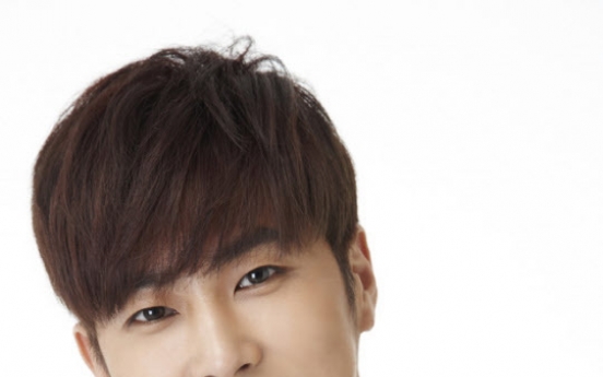 TVXQ’s Yunho to enlist in July