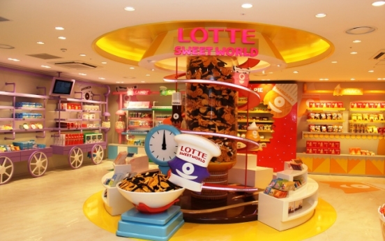 Lotte Confectionery opens new snack store