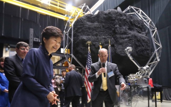 Park seeks U.S. ties on space industry