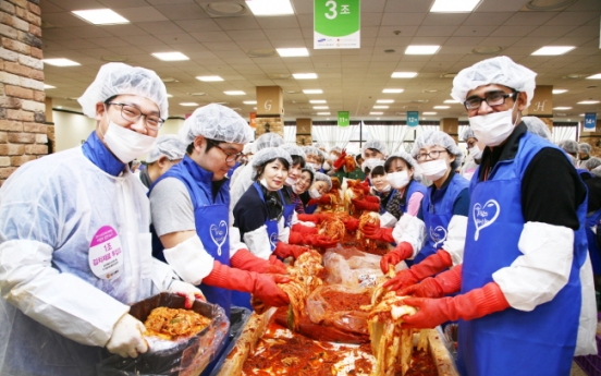 [Photo News] Samsung donates kimchi for the underprivileged