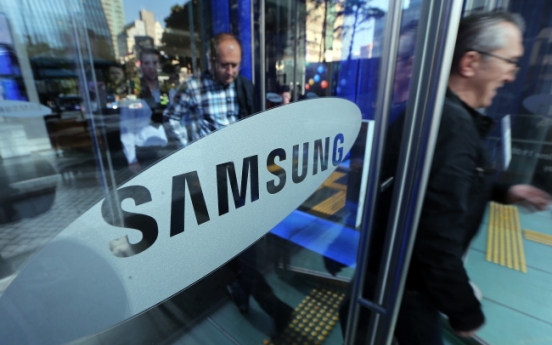 Samsung considers cutting staff incentives on sluggish sales