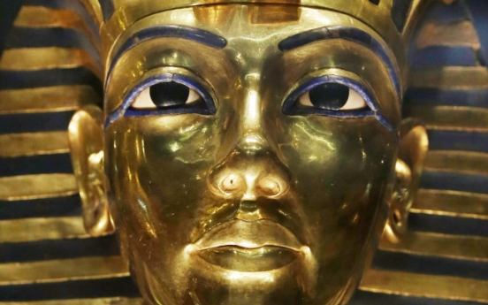 Egypt museum staff to face disciplinary hearing over Tut mask