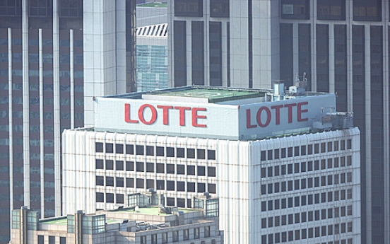 Lotte chairman’s Japanese son under limelight