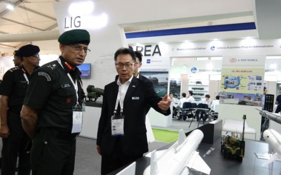 [Photo News] Interest in Korean defense equipment