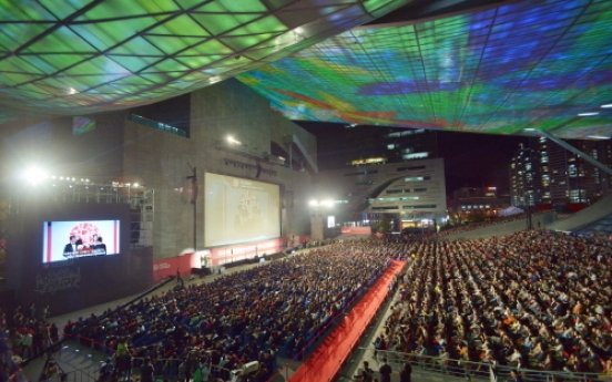 Future of Asia’s largest film fest uncertain　