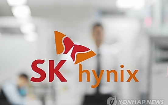 SK hynix Q1 net profit falls on weaker demand