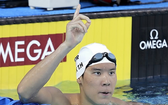 Park Tae-hwan captures his second gold in local swimming