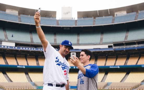 [Photo News] LG meet Dodgers