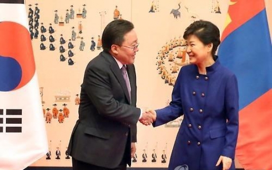 Korea, Mongolia agree to seek increase in flights, bolster development cooperation