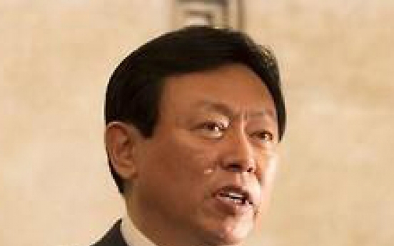 [Newsmaker] Lotte chairman seeks to cement power via IPO