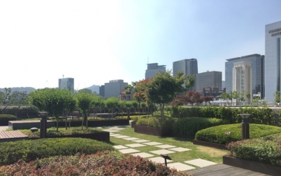 [Weekender] Green rooftops brighten Seoul skyline