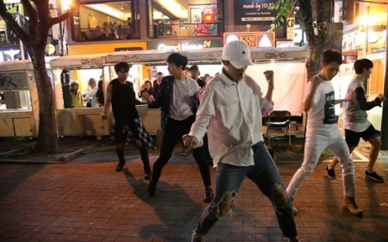 Street music, K-pop and programmed busking