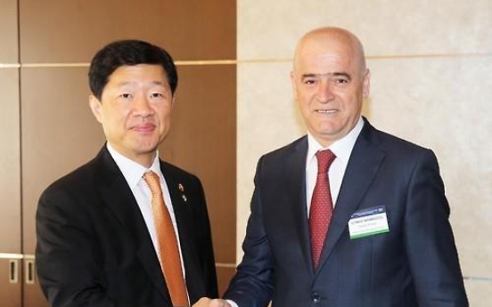 Korea, Azerbaijan agree to expand economic cooperation