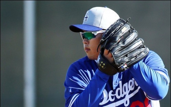 Dodgers' Ryu Hyun-jin has rehab start interrupted by rain