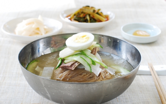 [Home Cooking] Mul naengmyeon (noodles in cold broth)