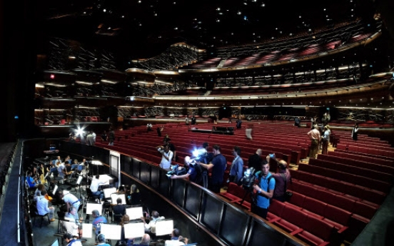 Placido Domingo opens Dubai Opera