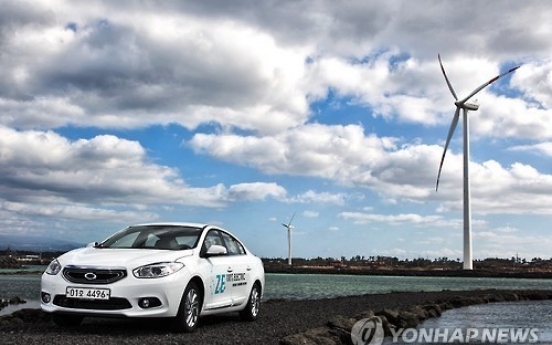 Electric charging point at gas station starts operation in Jeju