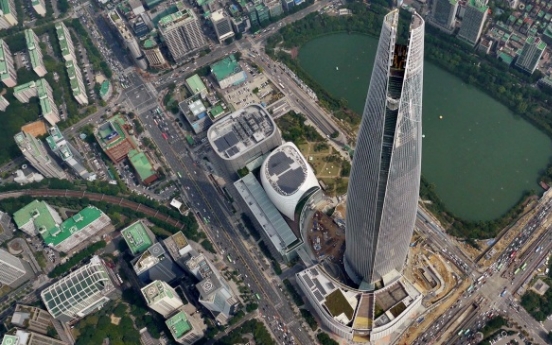 [Photo News] Lotte World Tower completes outer construction