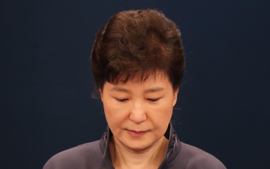 [Newsmaker] Time is against embattled President Park