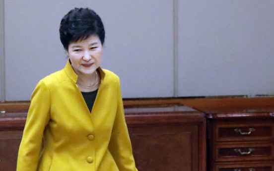 Park’s approval ratings in free fall amid scandal