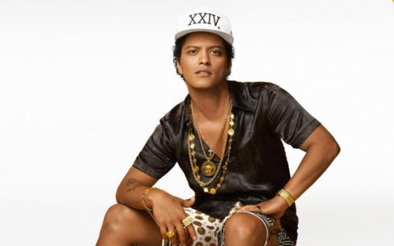 Bruno Mars opens AMAs; Drake, Twenty One Pilots win awards