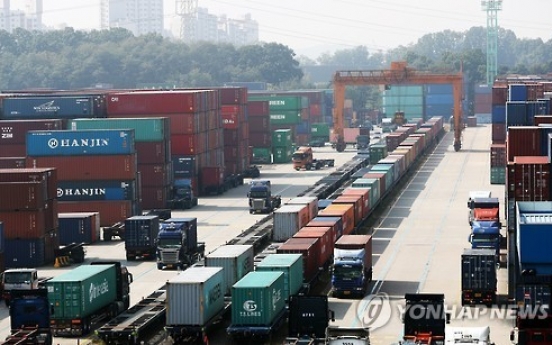 Transportation sector's sales edge up 0.5% in 2015