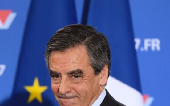 [Newsmaker] Conservative Fillon wins French presidential primary