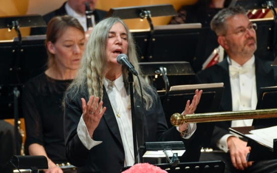 Patti Smith explains Dylan lyric flub in candid essay