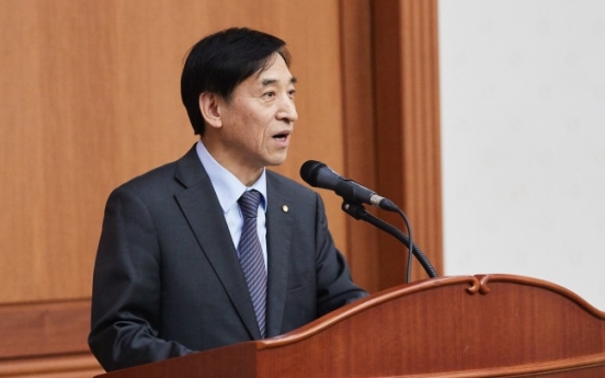 Central bank chief urges Seoul to use stronger fiscal policy