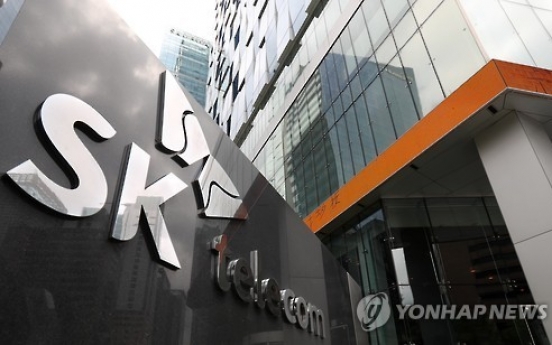 SKT profit tumbles 10 percent on slowing growth