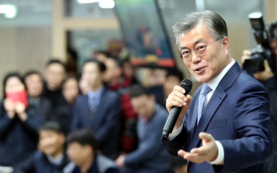 Moon maintains substantial lead in two-way contests with all