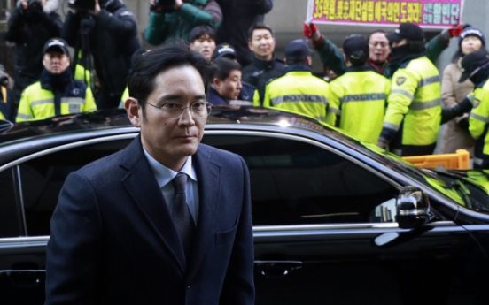 Samsung heir questioned again over bribery allegations amid scandal